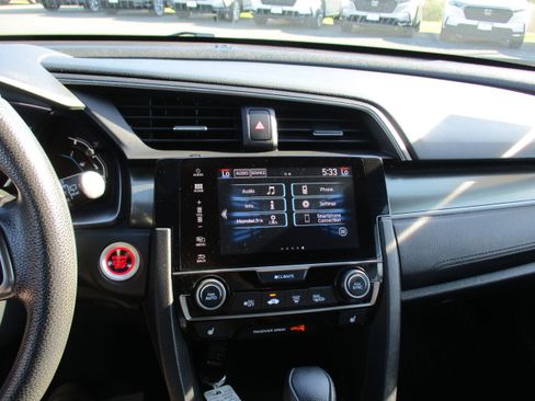 Used 2018 Honda Civic EX image 16