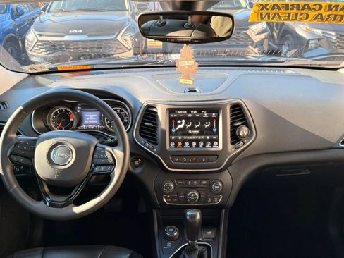 Used 2023 Jeep Cherokee Altitude Lux AWD/4WD image 15