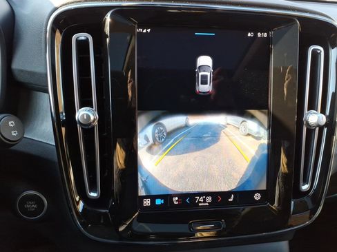 Certified 2023 Volvo XC40 B5 Plus w/ Driver Assist Package image 18