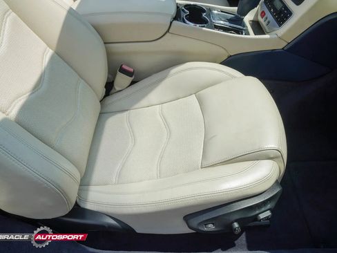 Used 2012 Maserati GranTurismo Sport image 27