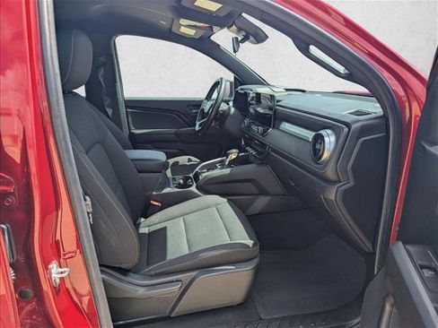 Used 2023 Chevrolet Colorado LT w/ LT Convenience Package RWD image 20
