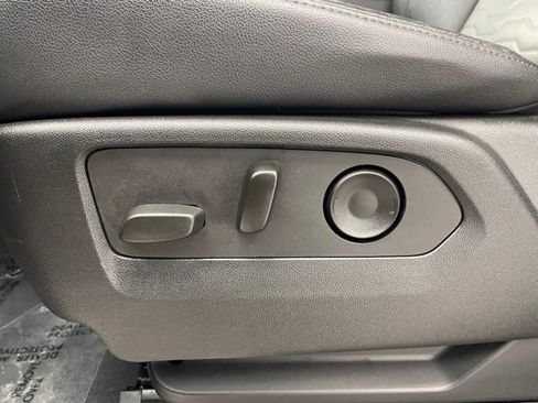 Certified 2022 Chevrolet Silverado 1500 ZR2 image 12