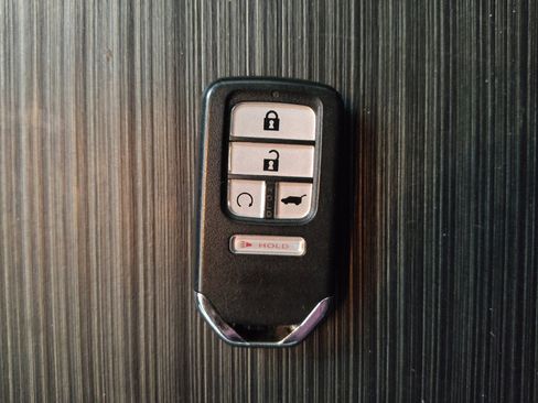 Used 2018 Honda Pilot EX-L image 32
