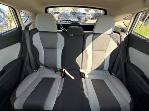 Used 2023 Subaru Crosstrek 2.0i Premium AWD/4WD image 21