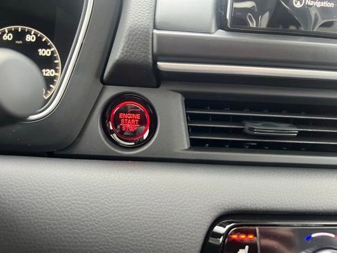 New 2025 Honda Pilot Touring image 22