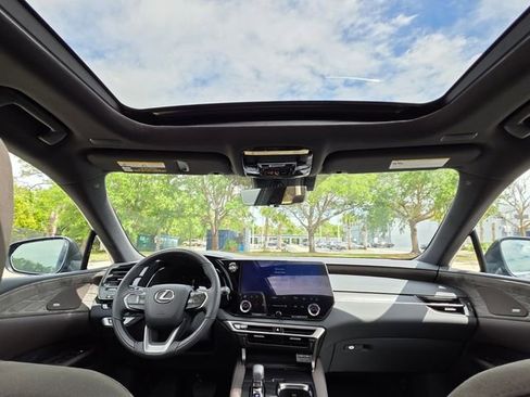 New 2026 Lexus RX 350 FWD image 19