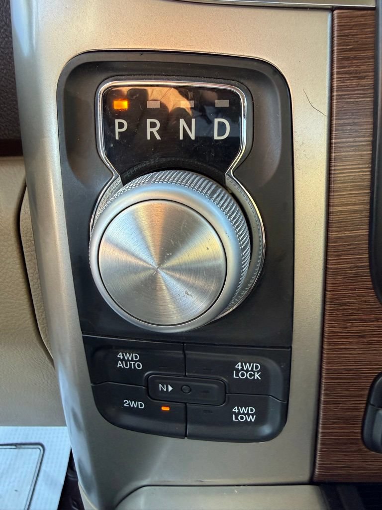 Used 2015 RAM 1500 Laramie AWD/4WD image 16