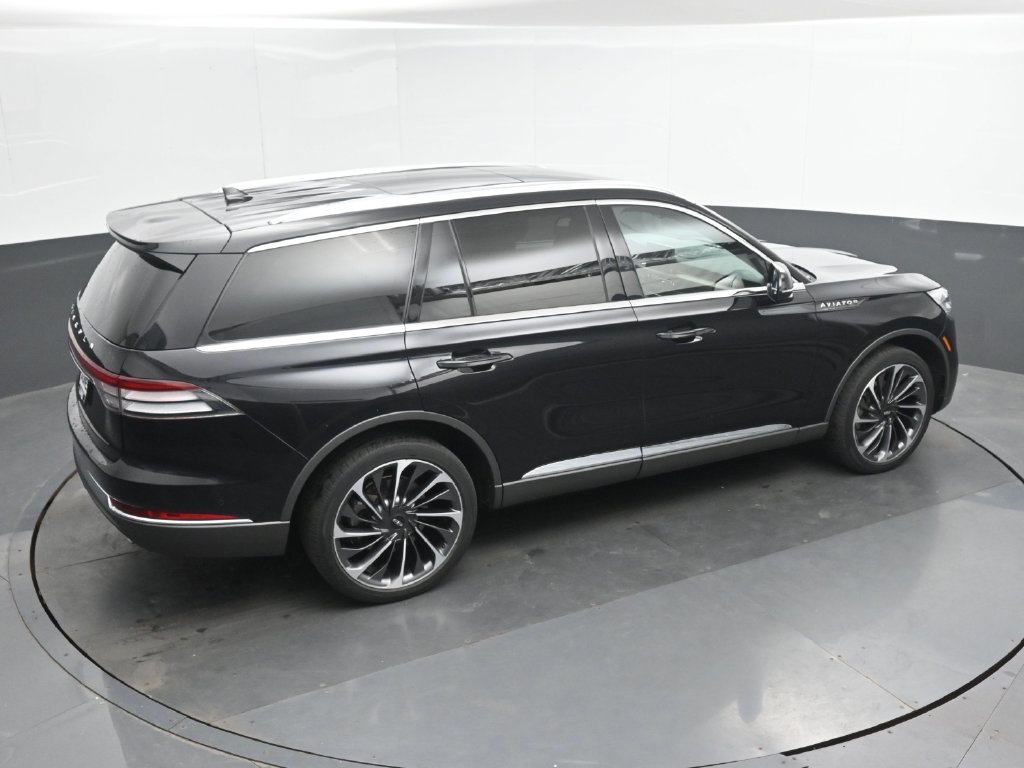 Used 2022 Lincoln Aviator Reserve w/ Equipment Group 201A AWD/4WD image 33