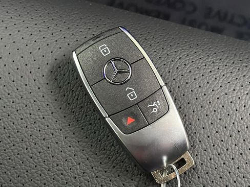 New 2026 Mercedes-Benz GLE 350 4MATIC image 38