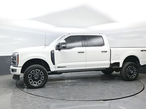 Certified 2023 Ford F250 Platinum AWD/4WD image 4