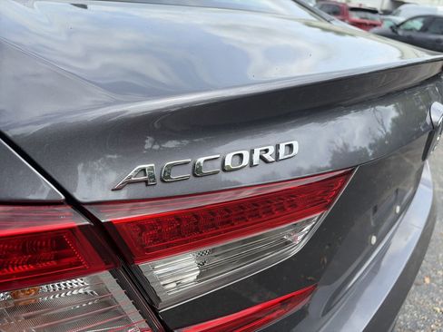 Certified 2020 Honda Accord EX-L image 24