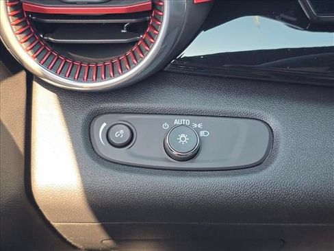 New 2026 Chevrolet Trax RS w/ Sunroof Package FWD image 26