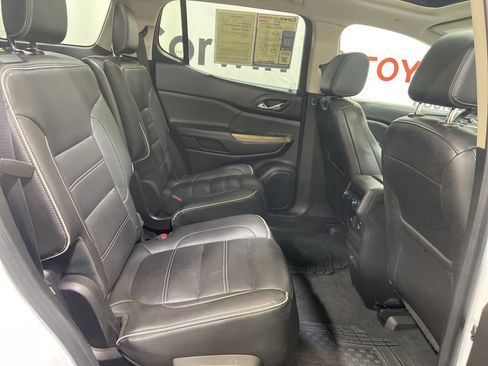 Used 2018 GMC Acadia Denali w/ Technology Package AWD/4WD image 14