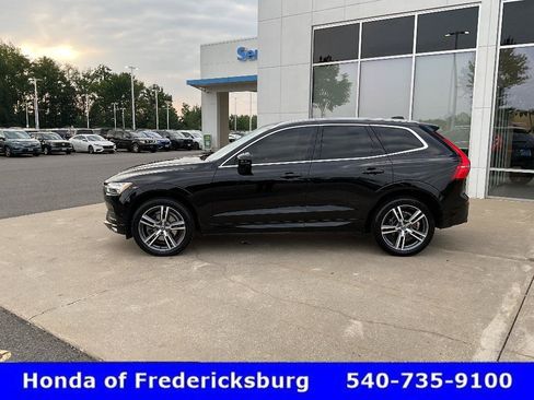 Used 2018 Volvo XC60 T6 Momentum w/ Advanced Package AWD/4WD image 3
