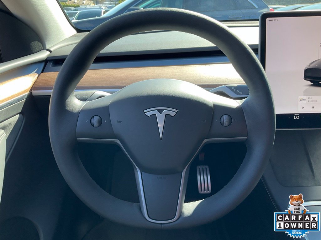 Used 2025 Tesla Model Y Performance AWD/4WD image 40