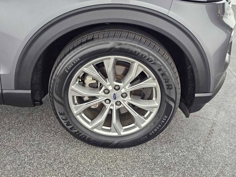 Used 2022 Ford Explorer Limited RWD image 9