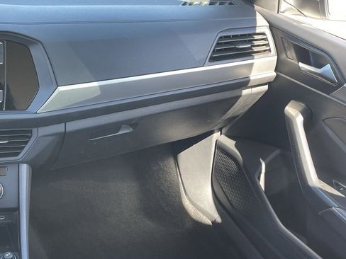 Used 2024 Volkswagen Jetta S image 17