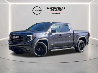 Used 2025 GMC Sierra 1500 Elevation
