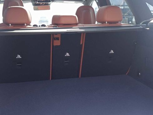 Used 2026 Mercedes-Benz GLC 300 4MATIC image 17