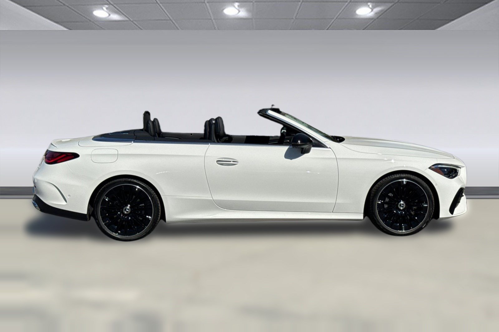 New 2027 Mercedes-Benz CLE 450 4MATIC Cabriolet image 8
