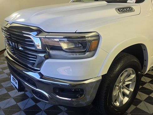 Used 2022 RAM 1500 Laramie AWD/4WD image 9