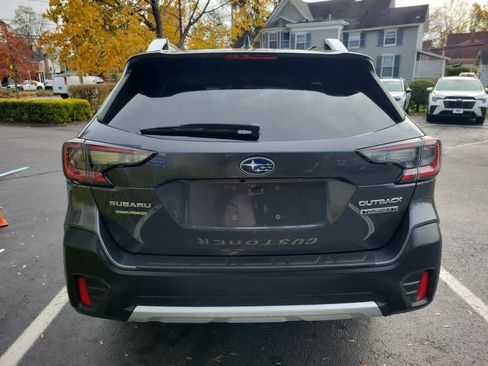 Used 2022 Subaru Outback Touring XT image 4
