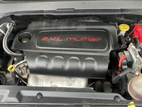 Used 2020 Jeep Compass Limited AWD/4WD image 33