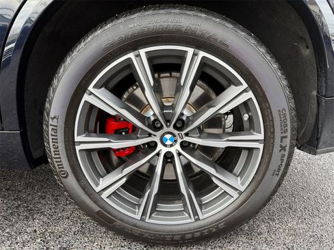 Used 2021 BMW X5 xDrive40i w/ M Sport Package image 16