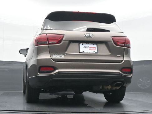 Used 2019 Kia Sorento LX w/ LX Convenience Package image 20