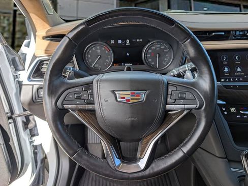 Certified 2024 Cadillac XT6 Sport w/ Platinum Package image 23