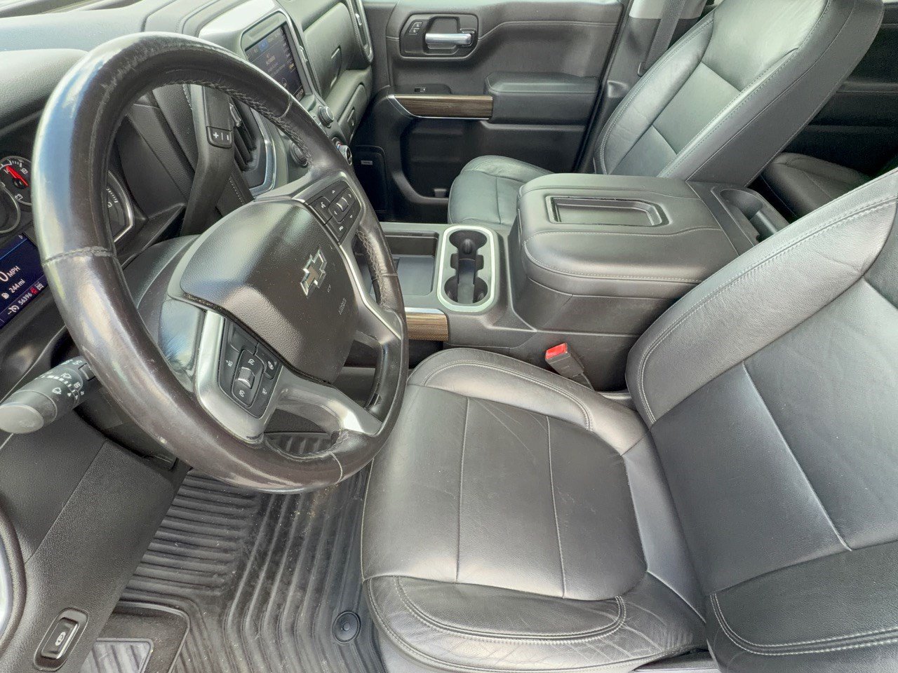 Used 2020 Chevrolet Silverado 1500 RST AWD/4WD image 5
