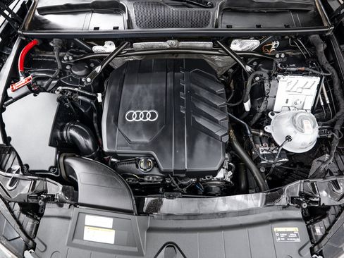 Certified 2023 Audi Q5 2.0T Premium w/ Convenience Package AWD/4WD image 20