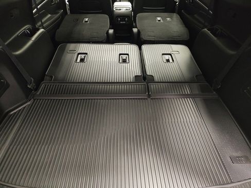 New 2026 Buick Enclave Avenir w/ Super Cruise Package image 17