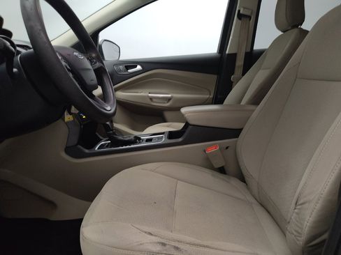 Used 2018 Ford Escape SE FWD image 17