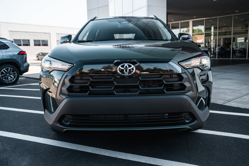New 2026 Toyota Corolla Cross LE FWD image 2