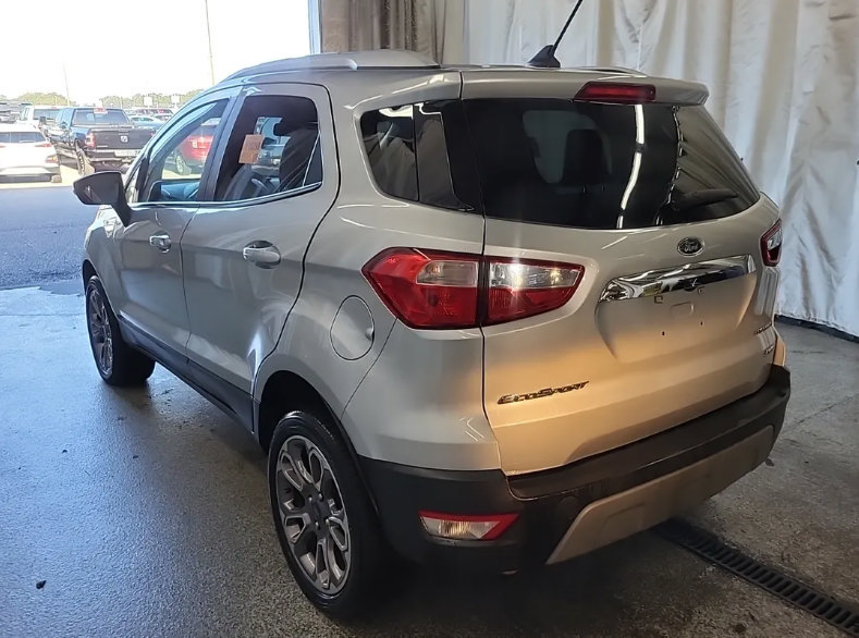 Used 2020 Ford EcoSport Titanium AWD/4WD image 2