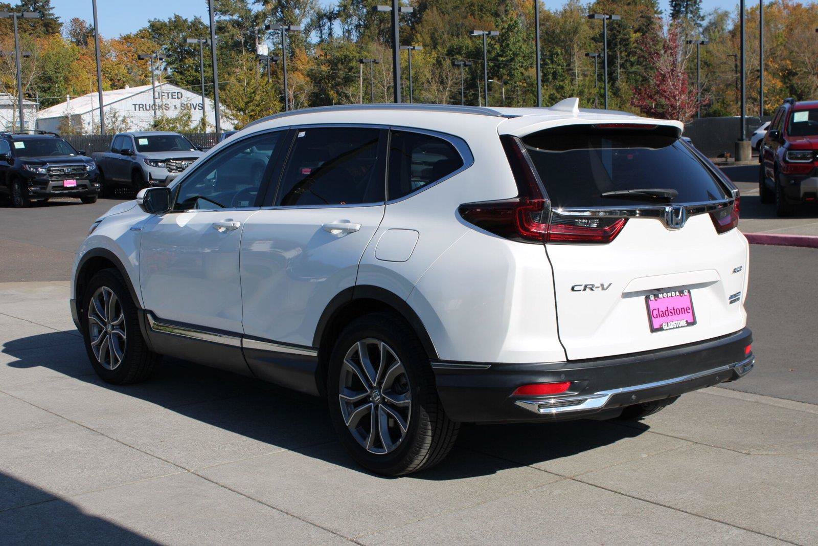 Used 2021 Honda CR-V Touring image 3