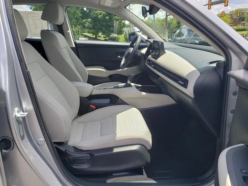 Used 2023 Honda HR-V LX image 17