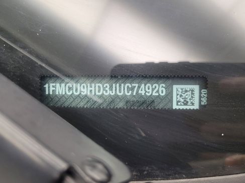 Used 2018 Ford Escape SEL image 33