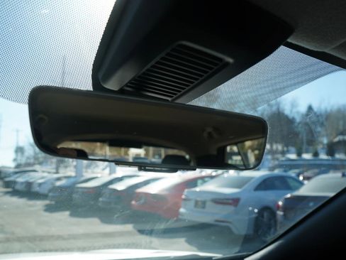 Used 2020 Nissan Kicks SR w/ SR Premium Package image 31