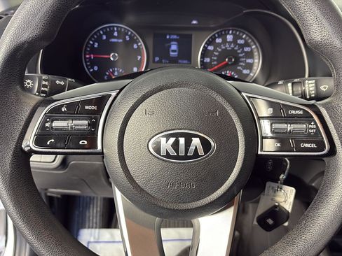 Used 2021 Kia Forte LXS image 31