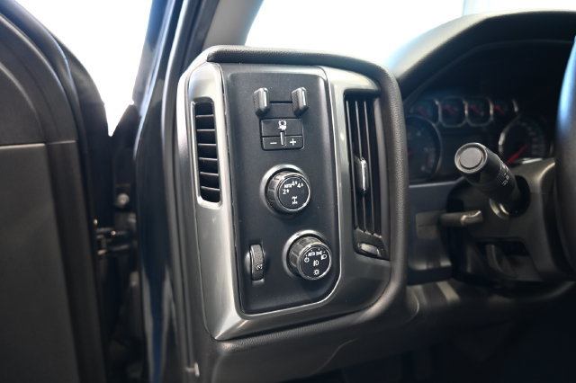 Used 2019 Chevrolet Silverado 1500 LT w/ All Star Edition AWD/4WD image 24