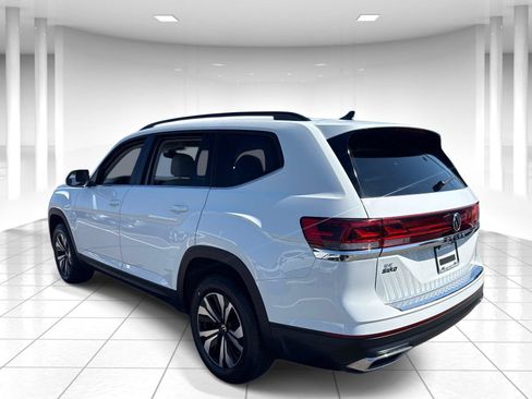 Certified 2024 Volkswagen Atlas SE AWD/4WD image 8
