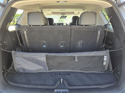 Used 2025 Hyundai Palisade SEL FWD image 16