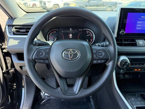 Certified 2025 Toyota RAV4 XLE FWD image 22
