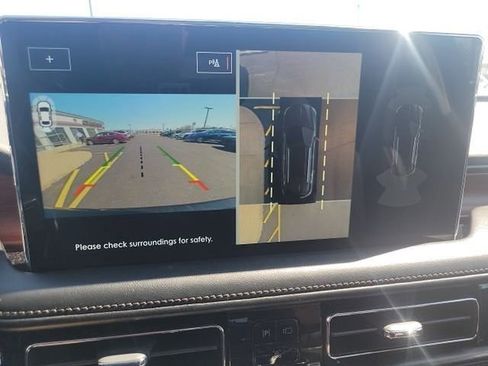 Used 2022 Lincoln Nautilus Reserve w/ Equipment Group 202A image 24