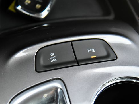 Used 2024 Chevrolet Malibu LT FWD image 24