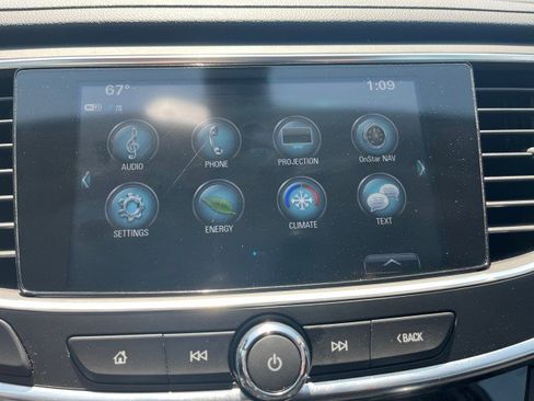 Used 2018 Buick LaCrosse Essence image 20