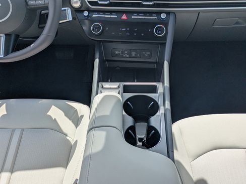 New 2026 Hyundai Sonata SEL FWD image 19