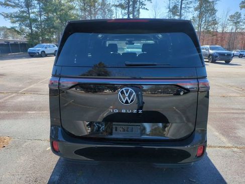 New 2025 Volkswagen ID. Buzz Pro S image 5